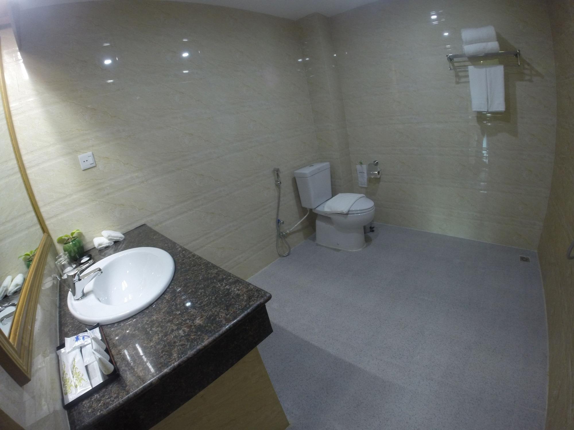 โรงแรมซิลเวอร์ กรีน