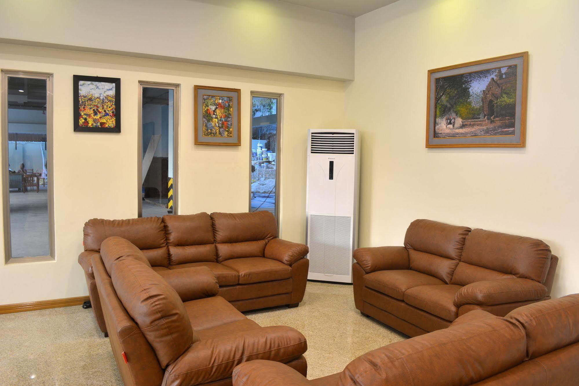 โรงแรม โรงแรมซิลเวอร์ กรีน
