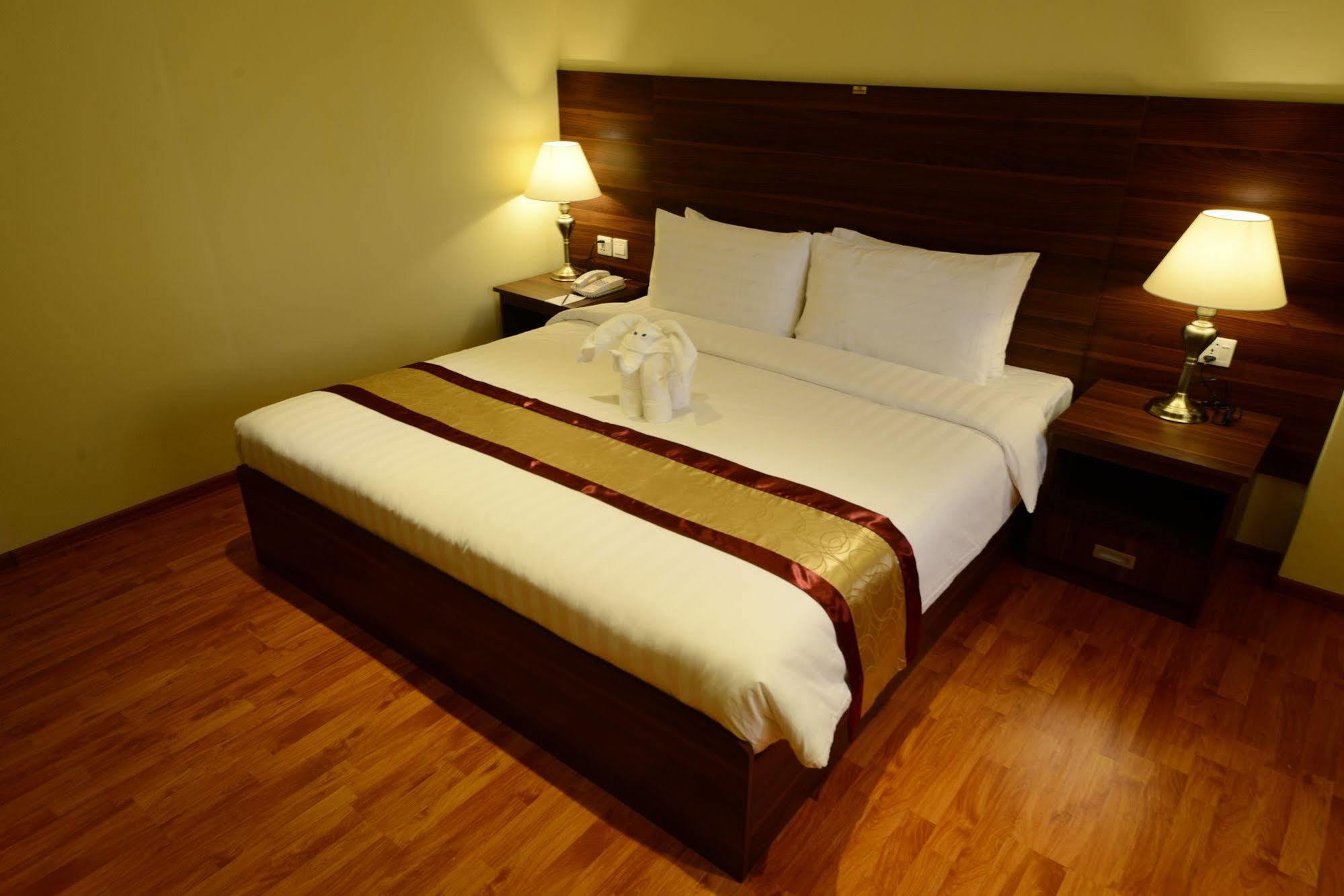 โรงแรม โรงแรมซิลเวอร์ กรีน